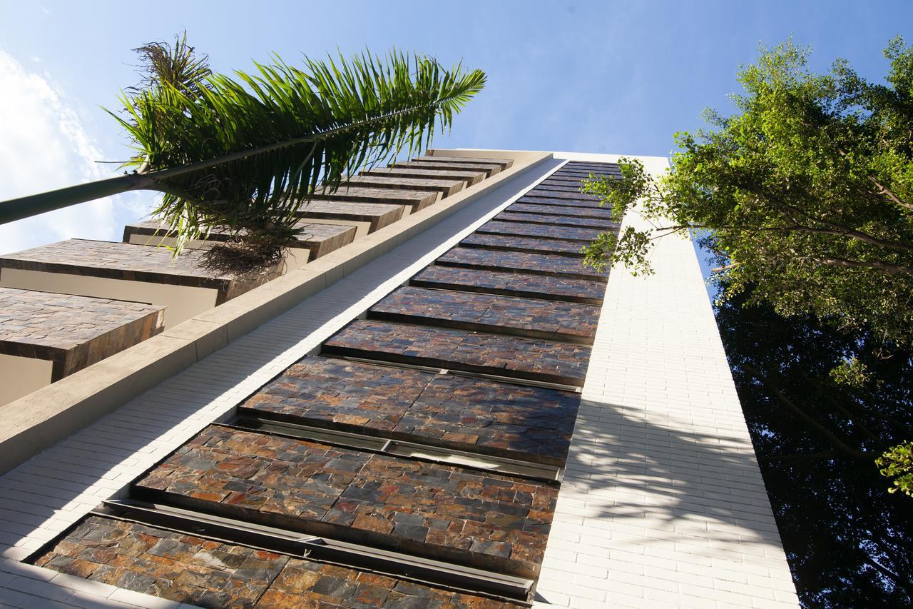 Sites Hotel Medellín Exteriér fotografie The roof of the house